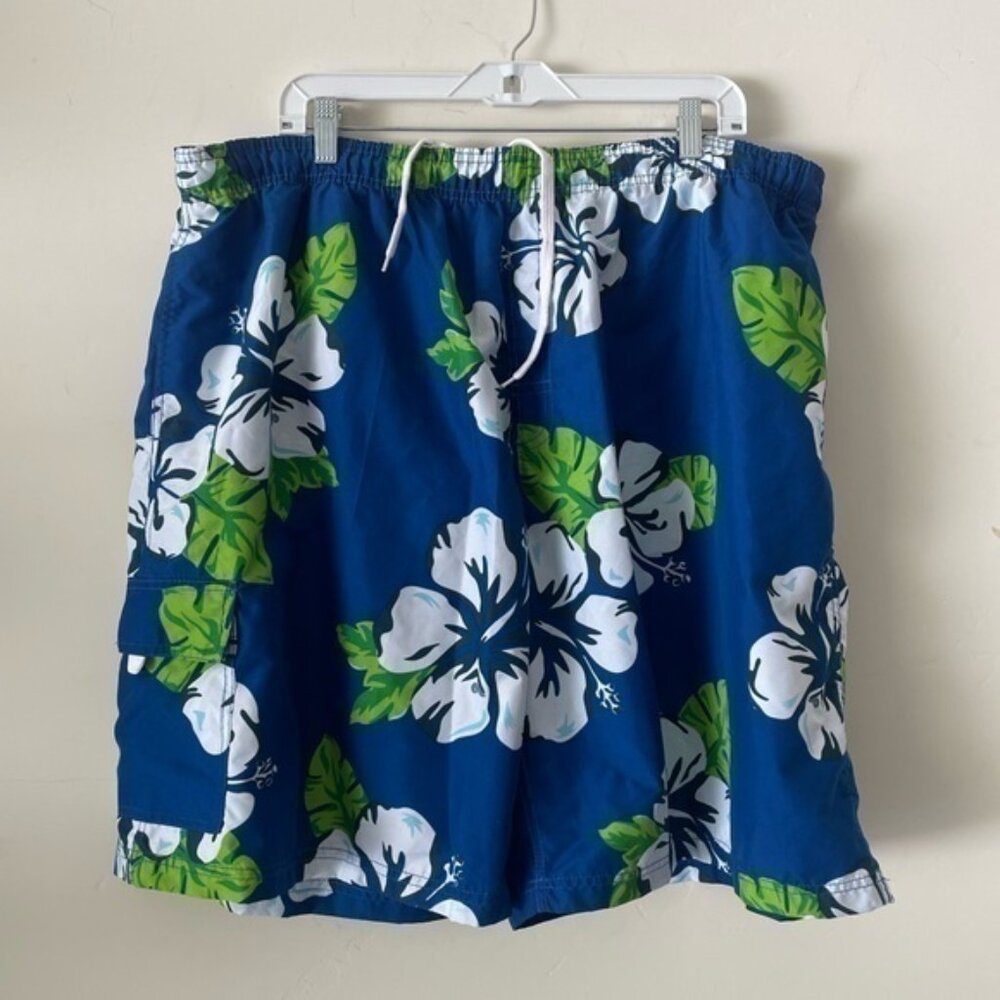 Shorts - Picture 2 of 2